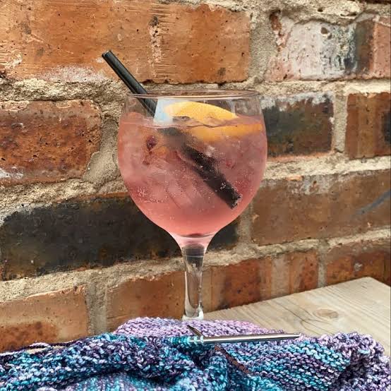Craft cocktails and spirits being prepared by bartenders at Mellards Bar